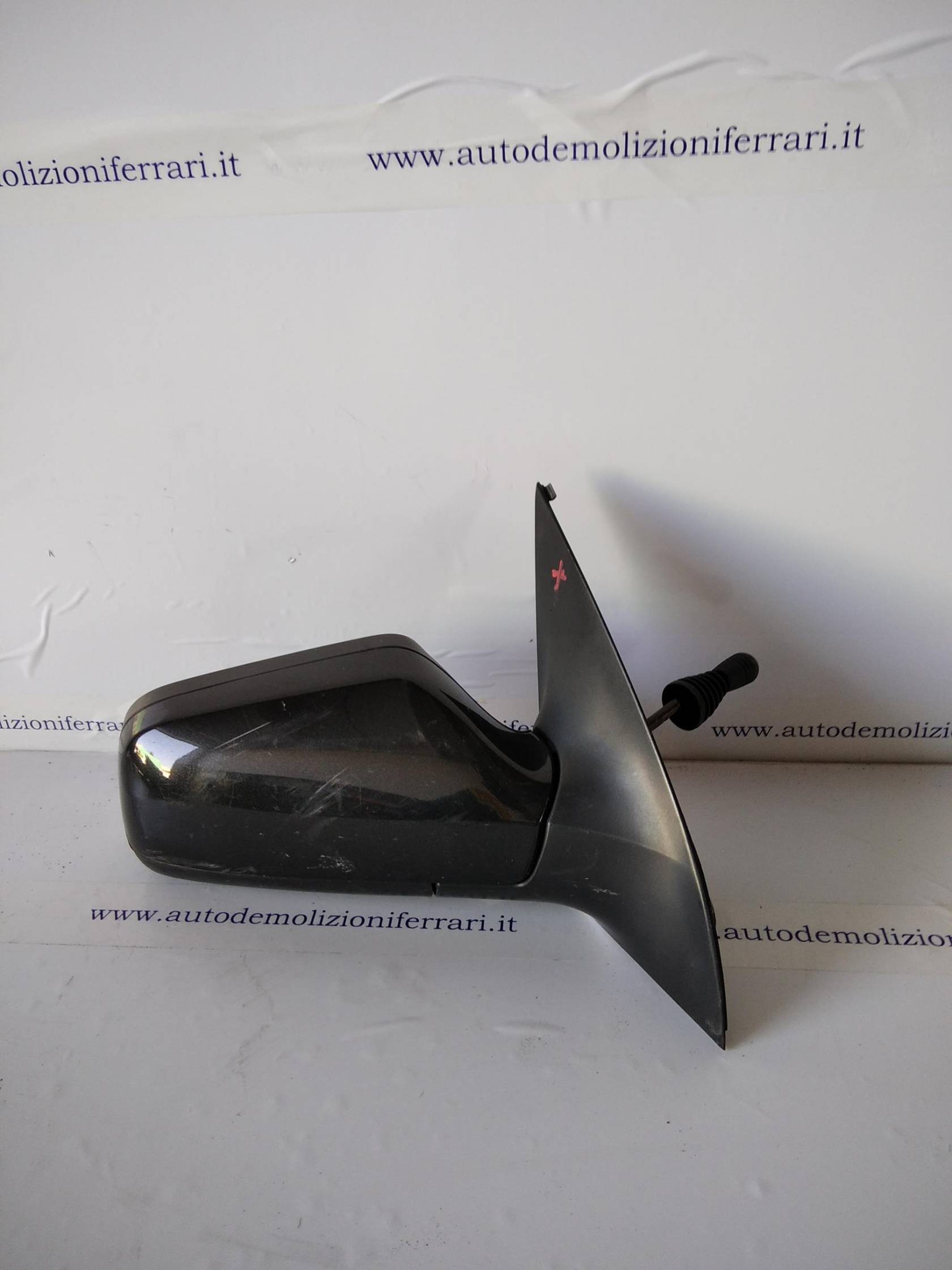 Retrovisore est. dx.